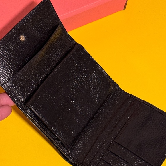 Versace Black Leather bifold wallet - Picture 3 of 15